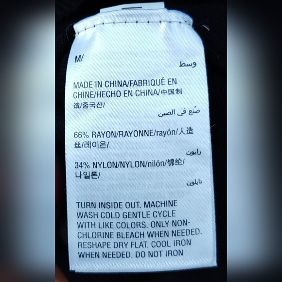 ✨Glamorous✨ INC International Concepts Gem Bell Sleeve Hoodie Black - Picture 8 of 8